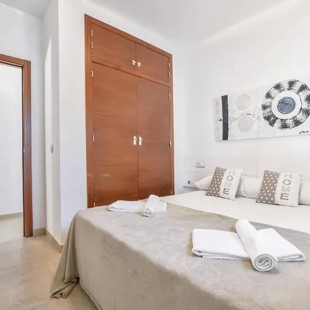 Villa Pinets - Plusholidays